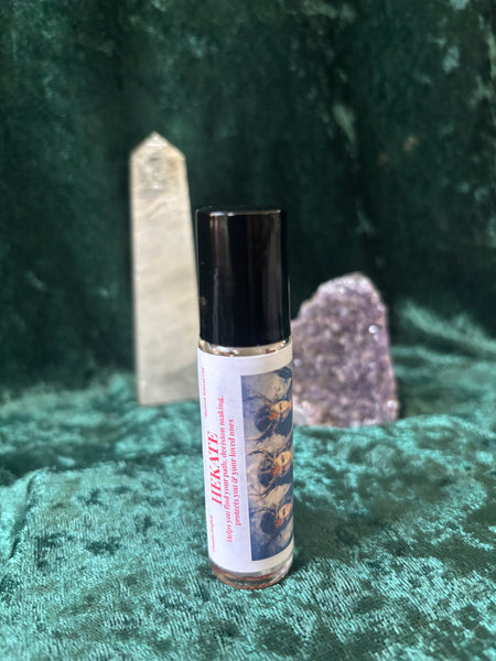 Hekate Oil